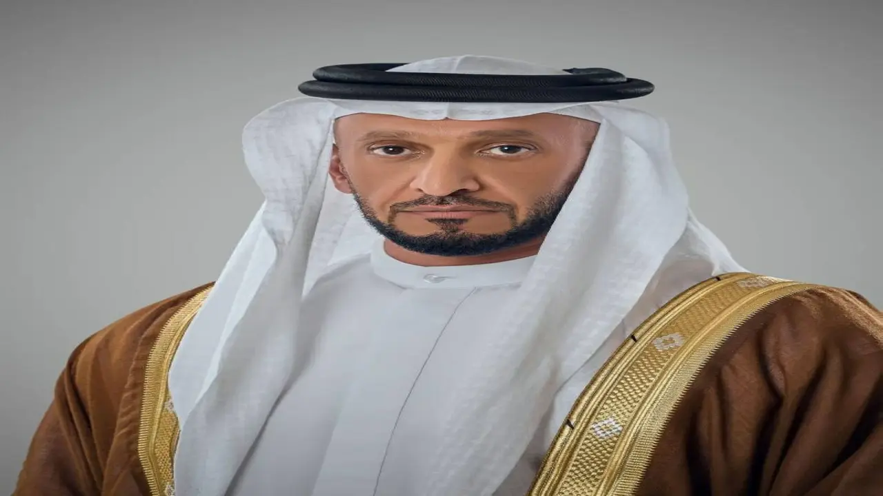 الإمارات تصنع تاريخاً جديداً يومياً وفقاً لعبدالله آل حامد